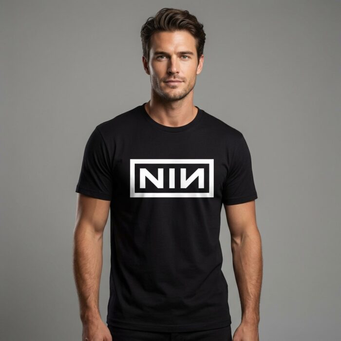 Camiseta Nine Inch Nails negra - Logotipo